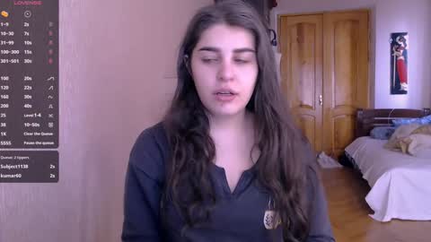 Rose online show from 12-25-24, 10:17