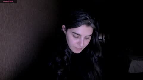 Rose online show from 01-03-25, 04:06