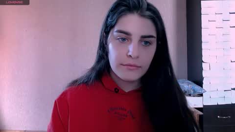 Rose online show from 10-19-25, 10:27