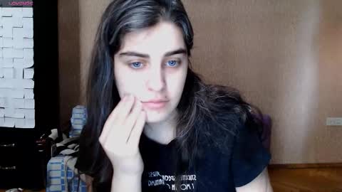 Rose online show from 02-12-26, 11:05