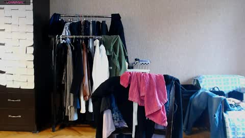 Rose online show from 04-04-26, 08:01