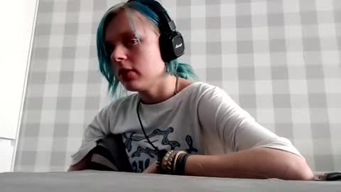 Helen online show from 07-15-26, 05:23