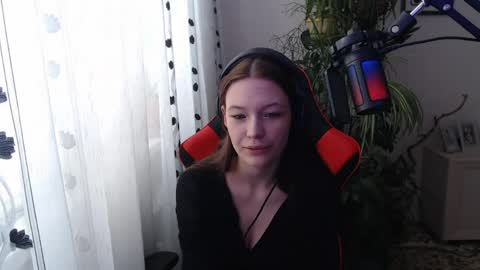 Lina online show from 04-04-26, 11:29