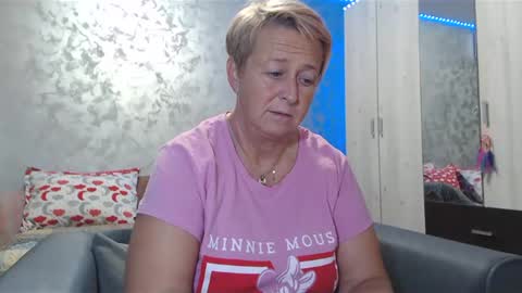 Lovepinklilly online show from 01-24-25, 06:35