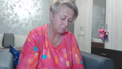 Lovepinklilly online show from 02-20-25, 06:13