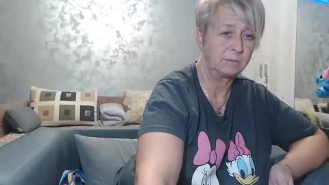 Lovepinklilly online show from 02-17-26, 06:25