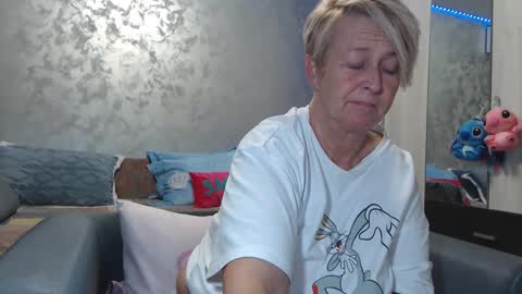 Lovepinklilly online show from 02-28-26, 07:48