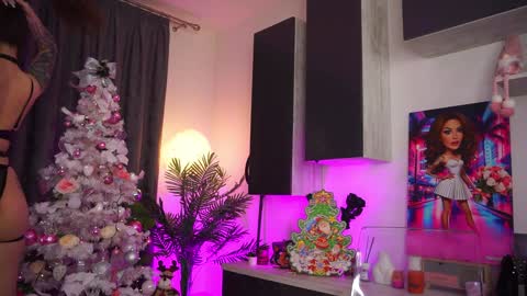 Snapshot of roshen_amira chatting on 12-24-24, 08:38 Amii online show from 12-24-24, 08:38