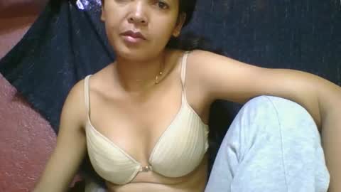 rosia685234 online show from 12-03-25, 05:04