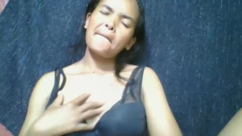 rosia685234 online show from 04-16-26, 04:19