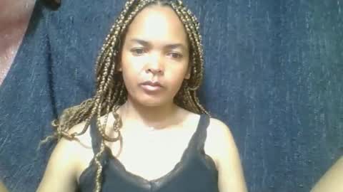 rosia685234 online show from 04-23-26, 01:13