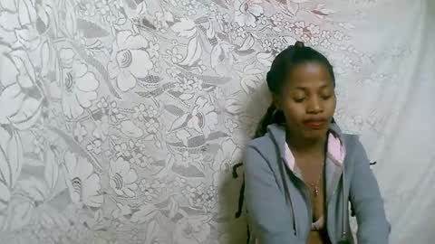 rosia online show from 10-16-25, 01:56