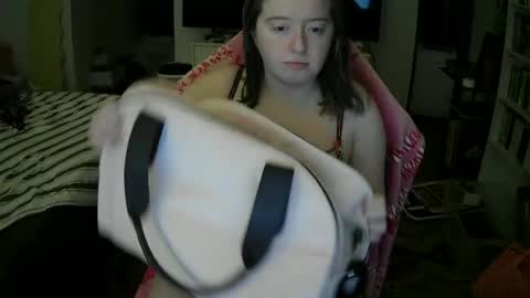 rosie8965804 online show from 06-18-26, 03:18
