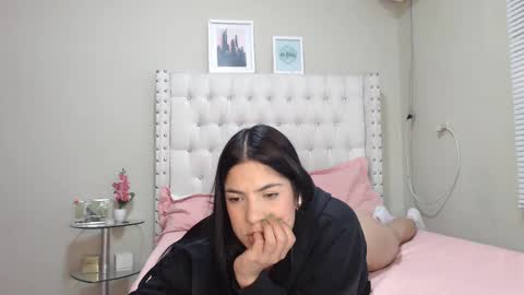 rosiehw online show from 02-25-25, 06:20