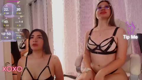 Snapshot of rosieleex_ chatting on 02-18-25, 03:32 Rosie online show from 02-18-25, 03:32