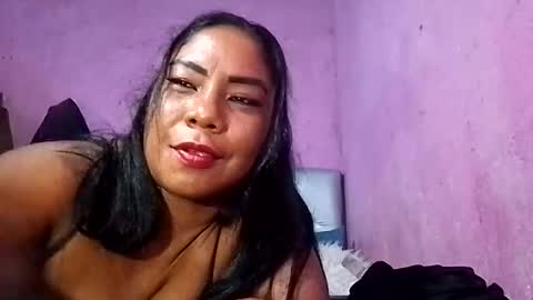 rosmerynavarro online show from 12-14-24, 02:01