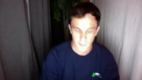 Snapshot of rosscollab chatting on 11-14-25, 02:10 RossCollab online show from 11-14-25, 02:10