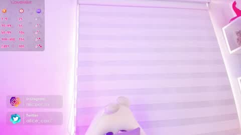   online show from 02-23-25, 07:07