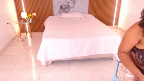 Rossi Hill online show from 03-15-26, 12:33