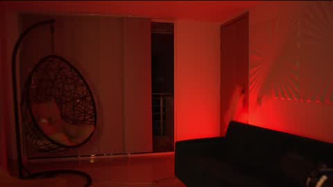 Rossey online show from 02-08-25, 02:04