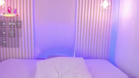 Snapshot of rossvega_ chatting on 12-16-25, 08:14 Ross online show from 12-16-25, 08:14