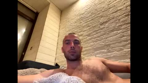 Snapshot of rotteei1 chatting on 09-25-25, 05:16 rotteei1 online show from 09-25-25, 05:16