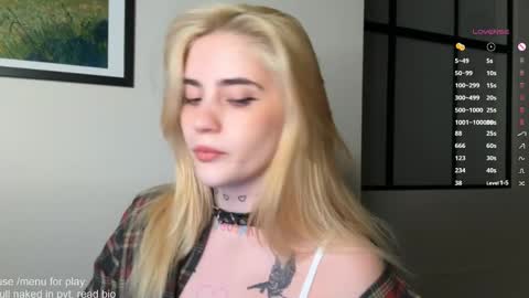 Snapshot of rottenlullaby chatting on 09-15-25, 07:03 - my telegram channel online show from 09-15-25, 07:03