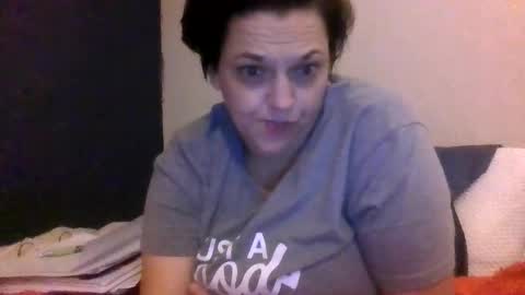 Snapshot of roughandwet28 chatting on 12-01-25, 02:27 No More Vanilla online show from 12-01-25, 02:27