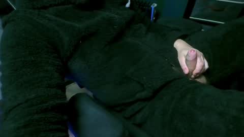 Luke online show from 01-13-25, 07:43