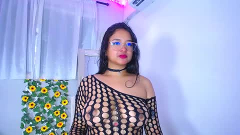 Snapshot of rous_25 chatting on 01-02-25, 12:35 rous_25 online show from 01-02-25, 12:35