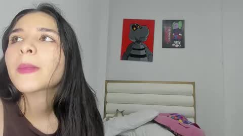 Snapshot of rous_and_sweet09 chatting on 06-03-26, 02:58 rous_and_sweet09 online show from 06-03-26, 02:58