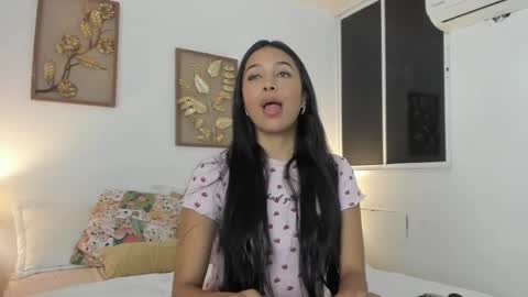 Snapshot of rouse_46 chatting on 12-28-24, 11:59 Rouse online show from 12-28-24, 11:59