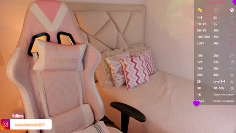 Snapshot of rouse_benett27 chatting on 09-13-25, 01:05    online show from 09-13-25, 01:05