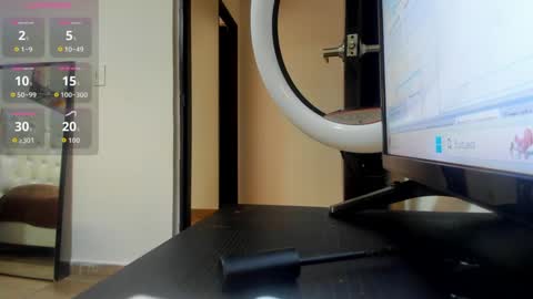 Snapshot of rouse_sexy_hotxx77 chatting on 09-09-25, 12:37 rouse_sexy_hotxx77 online show from 09-09-25, 12:37