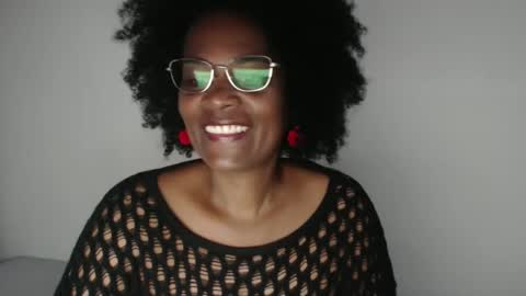 luxa online show from 01-17-25, 12:31