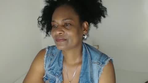 luxa online show from 02-02-26, 01:10