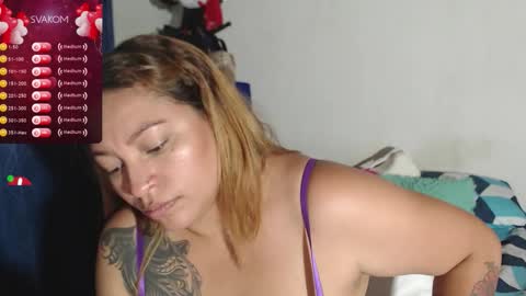 Snapshot of rousse_ellise1 chatting on 06-04-26, 12:38 rousse online show from 06-04-26, 12:38