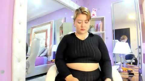 Snapshot of rousse_millers chatting on 04-14-26, 11:38 Rousse online show from 04-14-26, 11:38