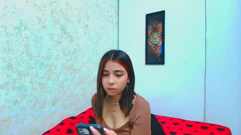 Snapshot of rousse_violet chatting on 03-08-25, 10:24 rousse_violet online show from 03-08-25, 10:24