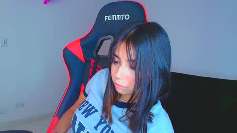 Snapshot of rousse_violet chatting on 09-23-25, 07:50 rousse_violet online show from 09-23-25, 07:50