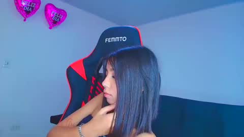 Snapshot of rousse_violet chatting on 10-05-25, 09:56 rousse_violet online show from 10-05-25, 09:56