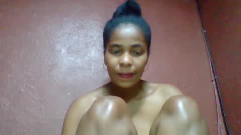 rovaelyah online show from 11-15-25, 04:43