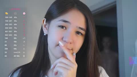 Snapshot of rowenadowe chatting on 10-26-25, 05:13 Asly online show from 10-26-25, 05:13