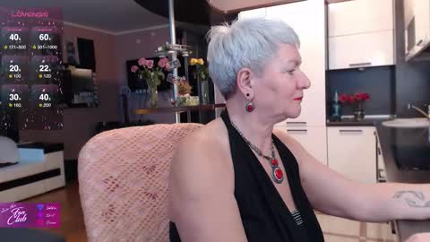 Roxana online show from 11-19-25, 12:38