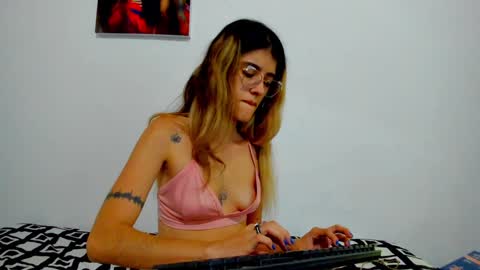 roxy online show from 12-14-24, 07:07