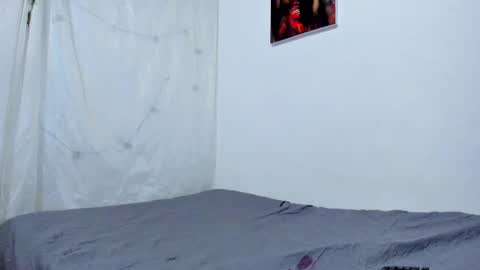 roxy online show from 09-20-25, 06:42