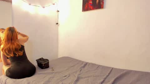 roxy online show from 11-19-25, 05:13