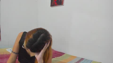 Snapshot of roxanajames__ chatting on 07-06-26, 03:47 roxy online show from 07-06-26, 03:47