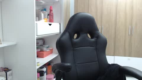 Snapshot of roxanalove7 chatting on 01-02-25, 09:39 Roxana online show from 01-02-25, 09:39