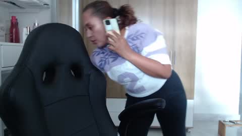 Snapshot of roxanalove7 chatting on 01-30-25, 09:58 Roxana online show from 01-30-25, 09:58